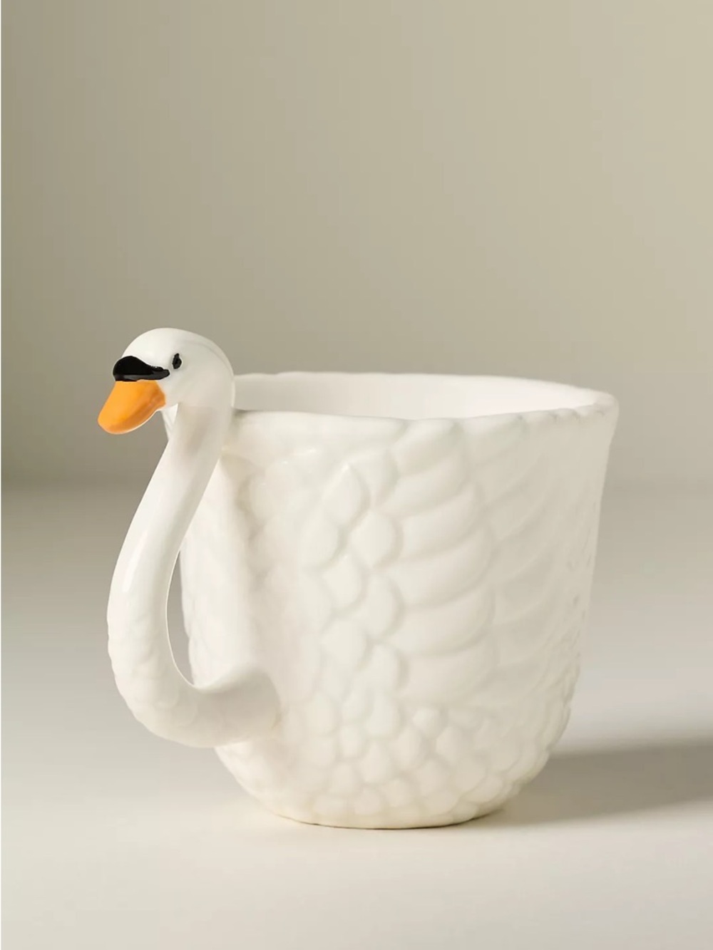 ANTHROPOLOGIE NWT Reed ceramic swan mug -white